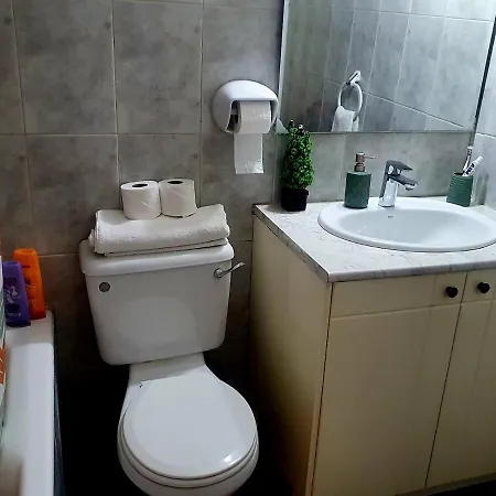 Holiday home Trudy's